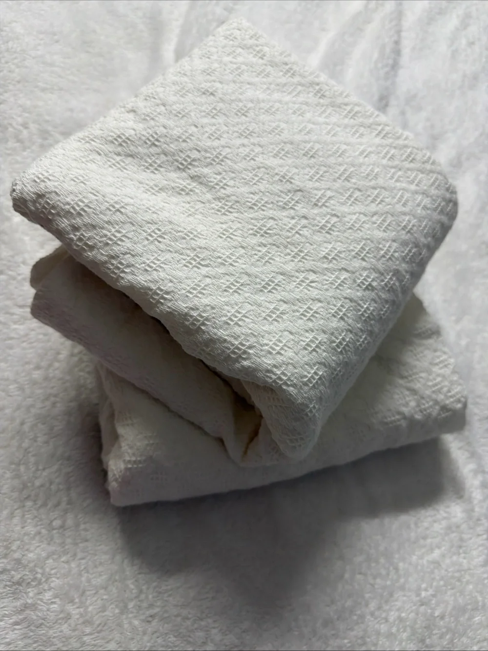 Docofil Euro Sham 30” x 30” Classic White Waffle Weave 100% Cotton pair